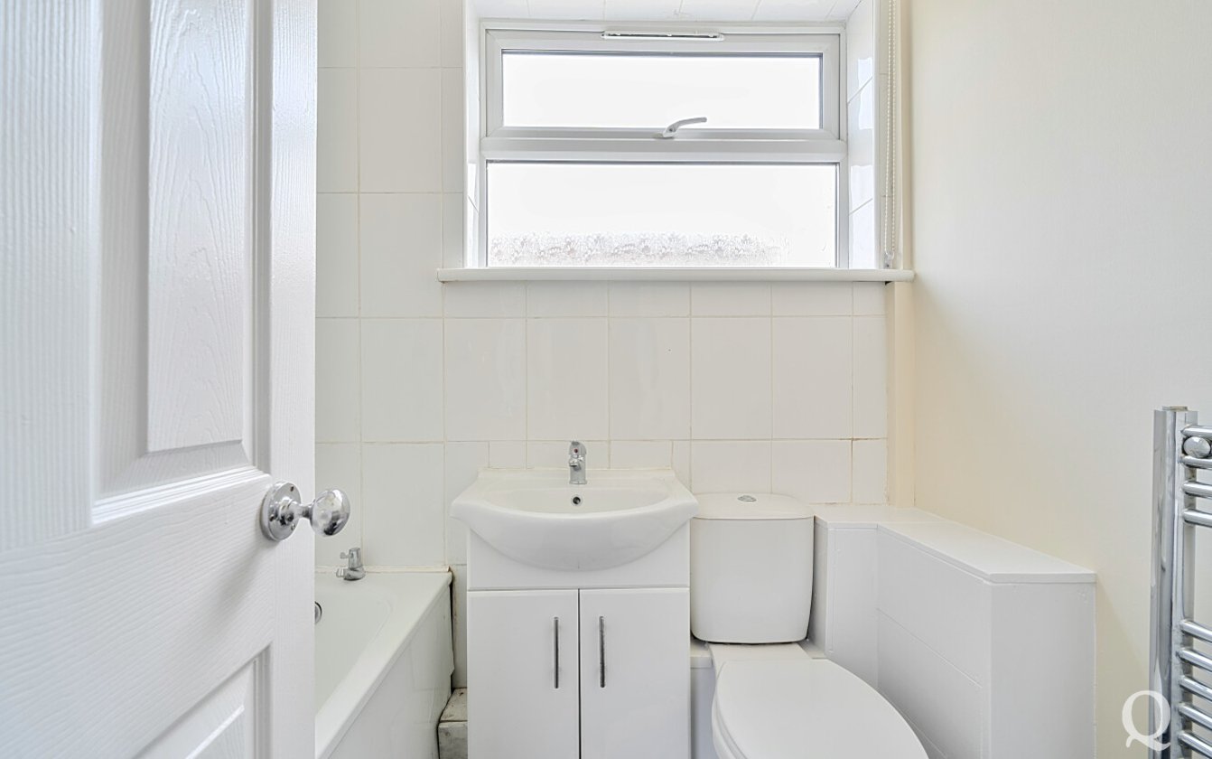 Victoria Road, Sittingbourne, Kent, ME10, 8404, image-16 - Quealy & Co