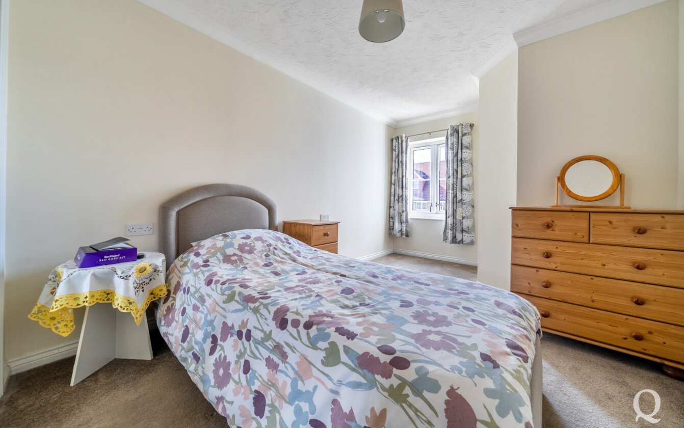 Canterbury Road, Sittingbourne, Kent, ME10, 8428, image-6 - Quealy & Co