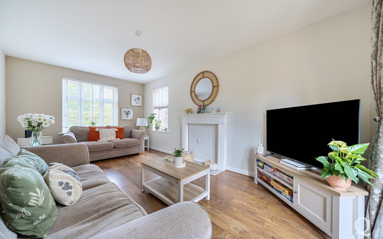 Hargraves Road, Sittingbourne, Kent, ME10, 8440, image-2 - Quealy & Co