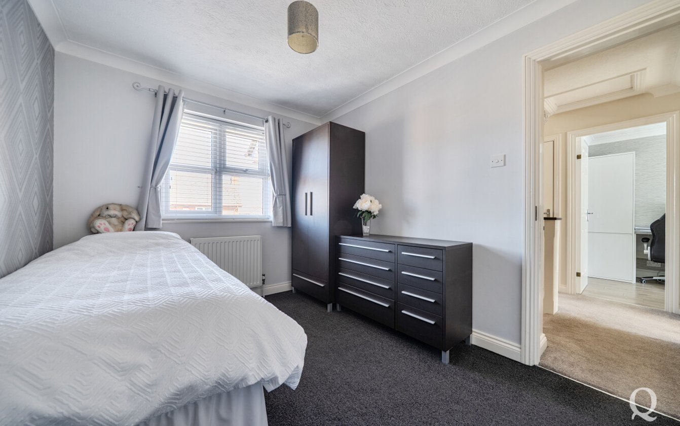 Turner Close, Kemsley, Sittingbourne, Kent, ME10, 8454, image-16 - Quealy & Co