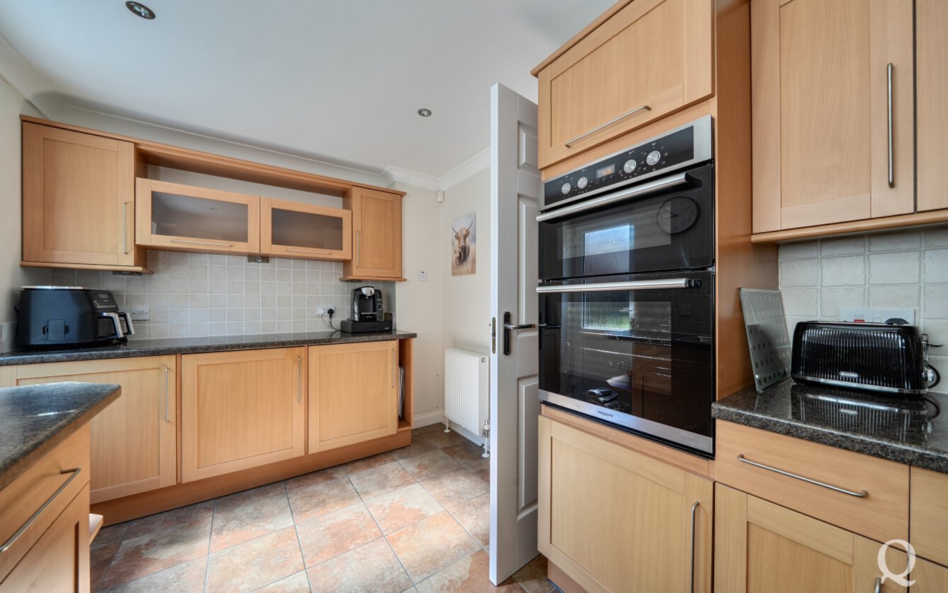 Turner Close, Kemsley, Sittingbourne, Kent, ME10, 8454, image-4 - Quealy & Co