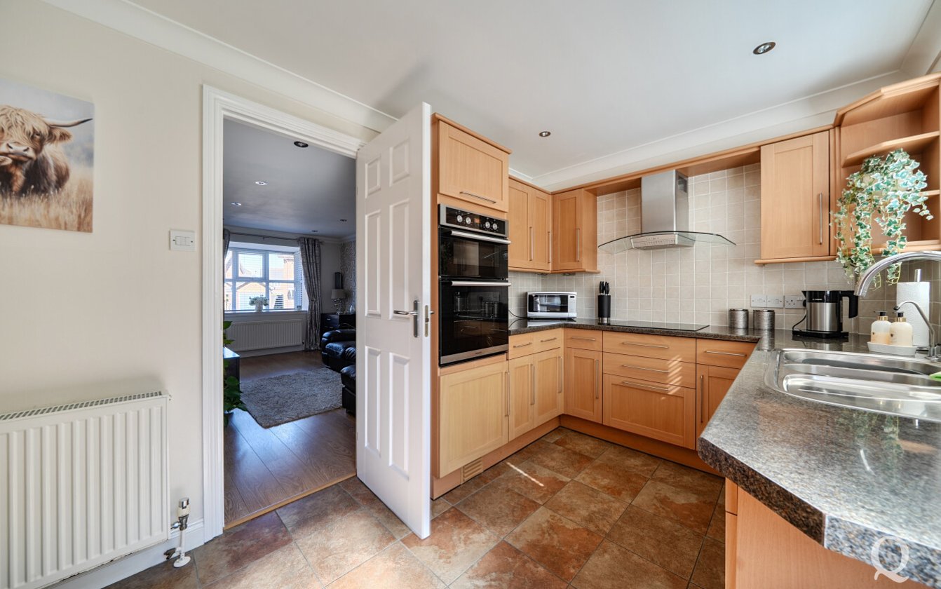 Turner Close, Kemsley, Sittingbourne, Kent, ME10, 8454, image-12 - Quealy & Co