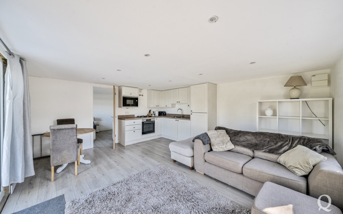 Dargate, Faversham, Kent, ME13, 8460, image-15 - Quealy & Co