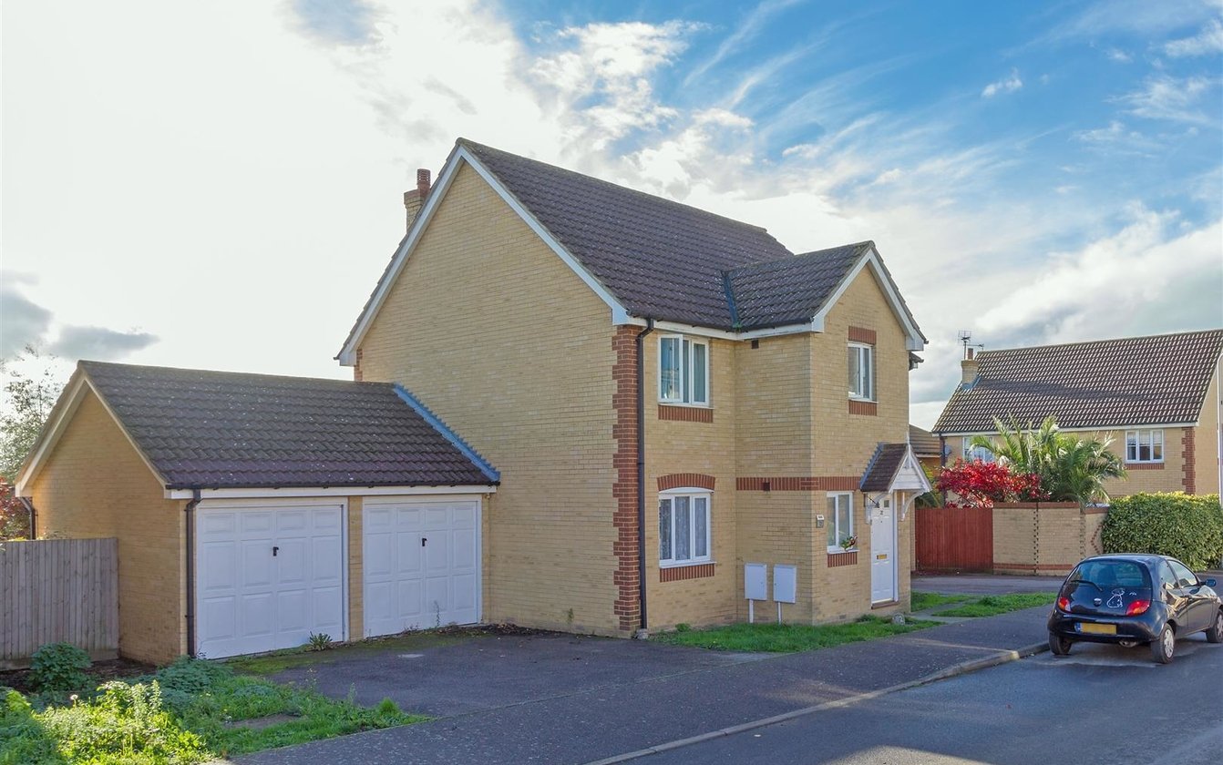 Recreation Way, Kemsley, Sittingbourne, Kent, ME10, 847, image-1 - Quealy & Co