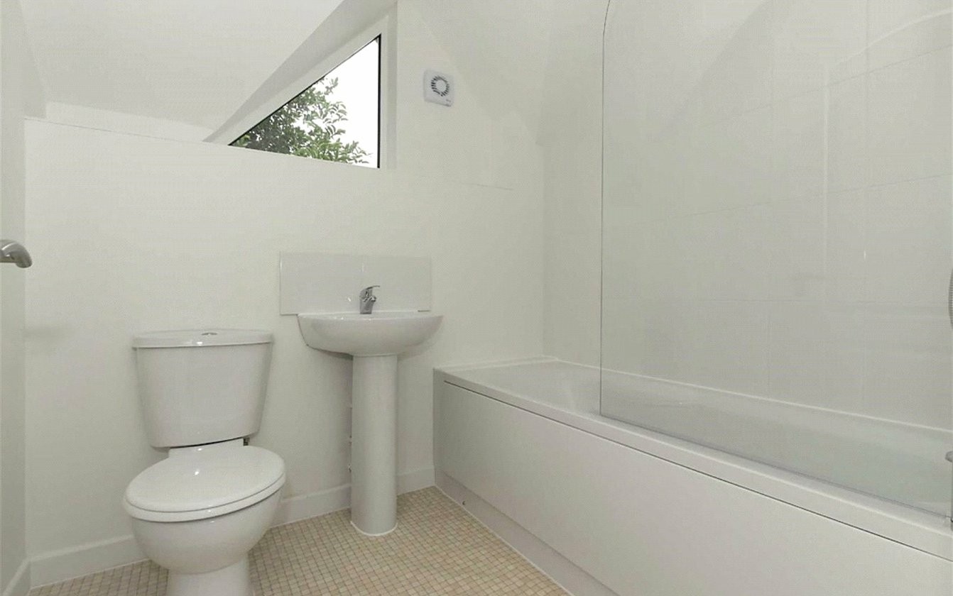 London Road, Teynham, Sittingbourne, Kent, ME9, 8481, image-3 - Quealy & Co