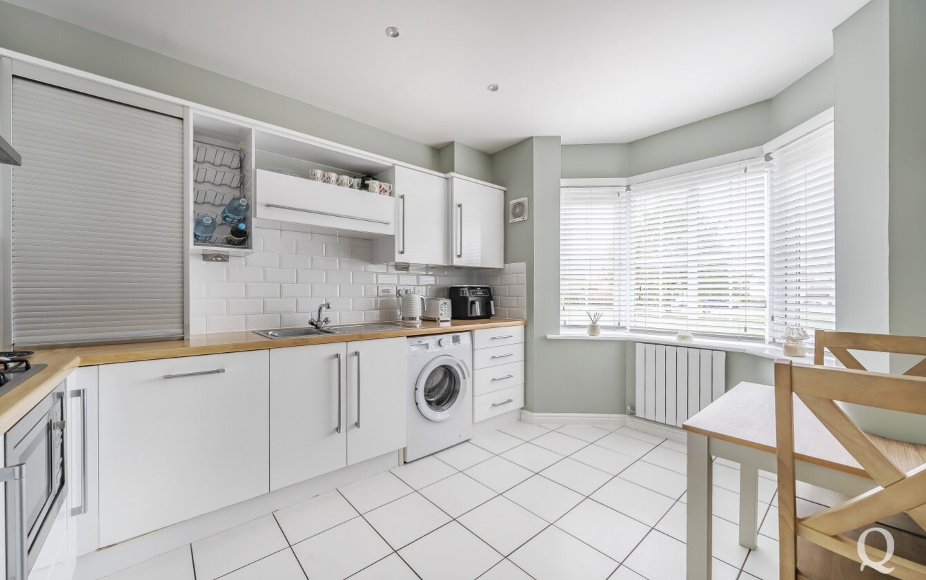Sandpiper Lane, Iwade, Sittingbourne, Kent, ME9, 8510, image-2 - Quealy & Co