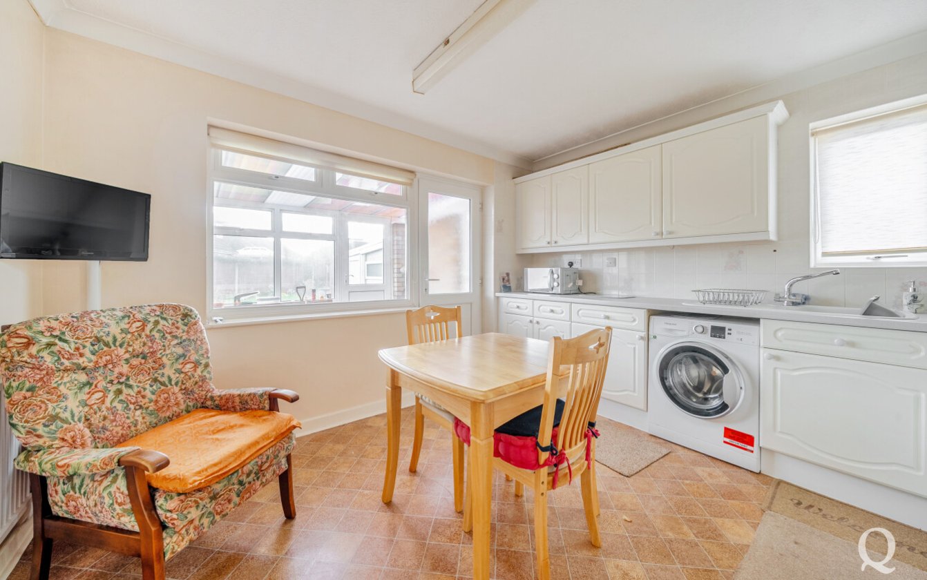 Minterne Avenue, Sittingbourne, Kent, ME10, 8545, image-10 - Quealy & Co
