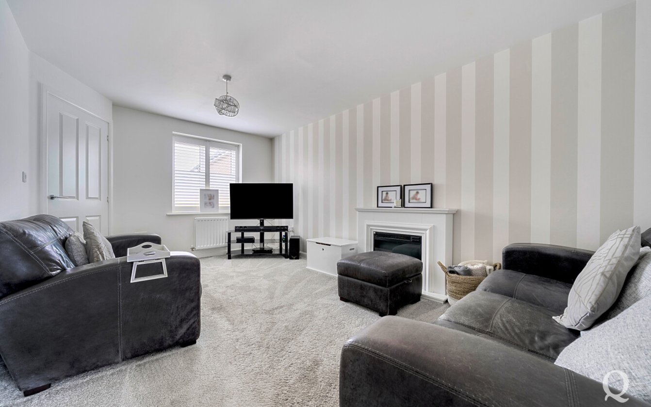 Daisy Close, Minster on Sea, Sheerness, Kent, ME12, 8562, image-2 - Quealy & Co