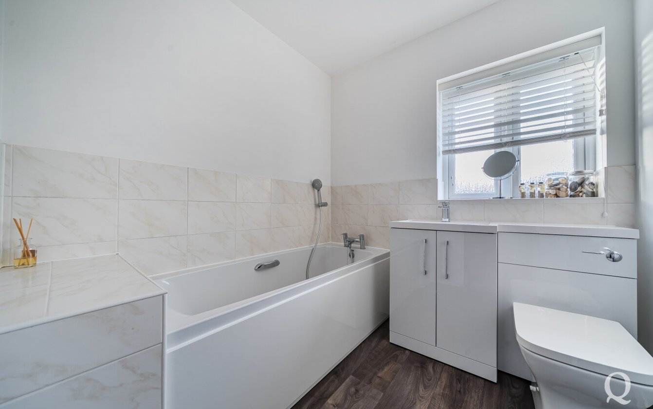 Primrose Avenue, Sittingbourne, Kent, ME10, 8767, image-13 - Quealy & Co