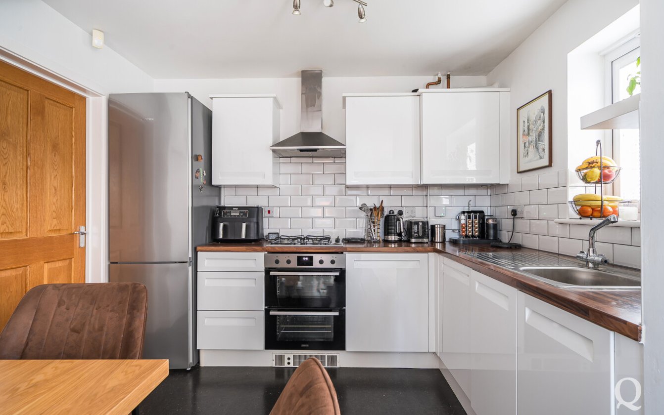 Primrose Avenue, Sittingbourne, Kent, ME10, 8767, image-2 - Quealy & Co