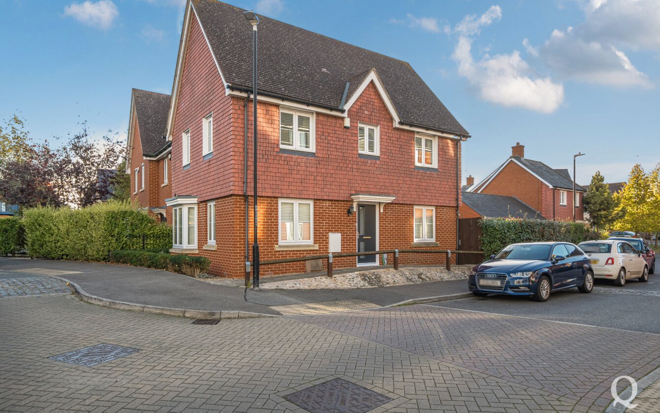 Primrose Avenue, Sittingbourne, Kent, ME10, 8767, image-1 - Quealy & Co