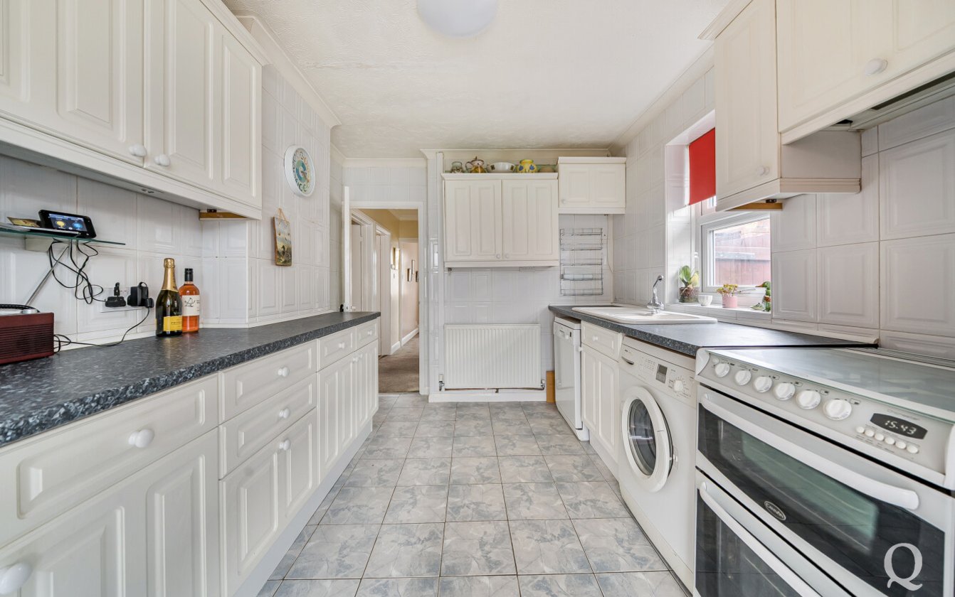 Minterne Avenue, Sittingbourne, Kent, ME10, 8844, image-4 - Quealy & Co