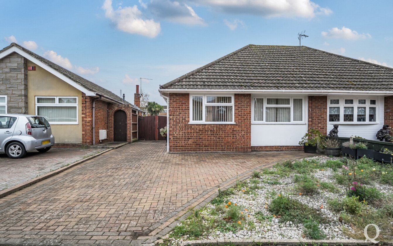 Minterne Avenue, Sittingbourne, Kent, ME10, 8844, image-1 - Quealy & Co