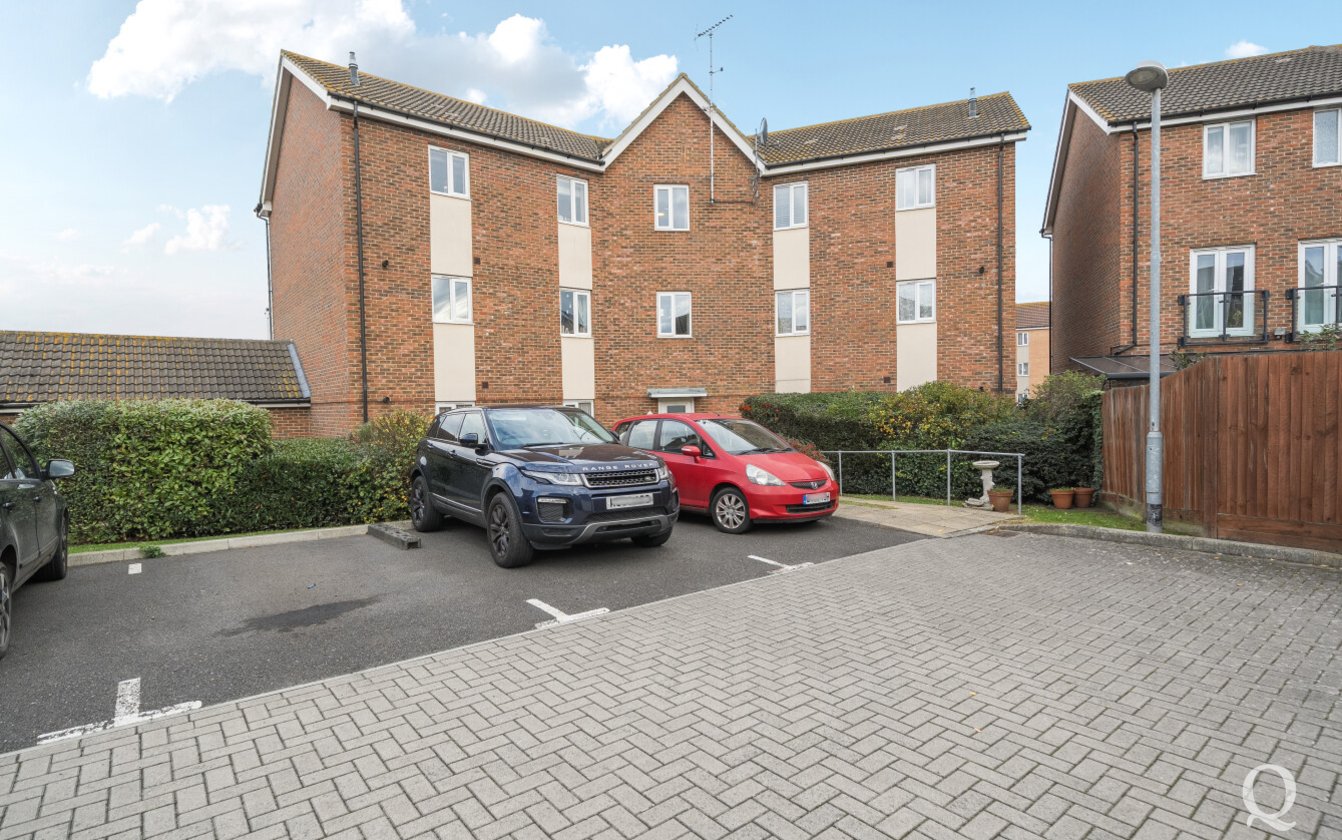 Dahlia Walk, Minster on Sea, Sheerness, Kent, ME12, 8884, image-12 - Quealy & Co