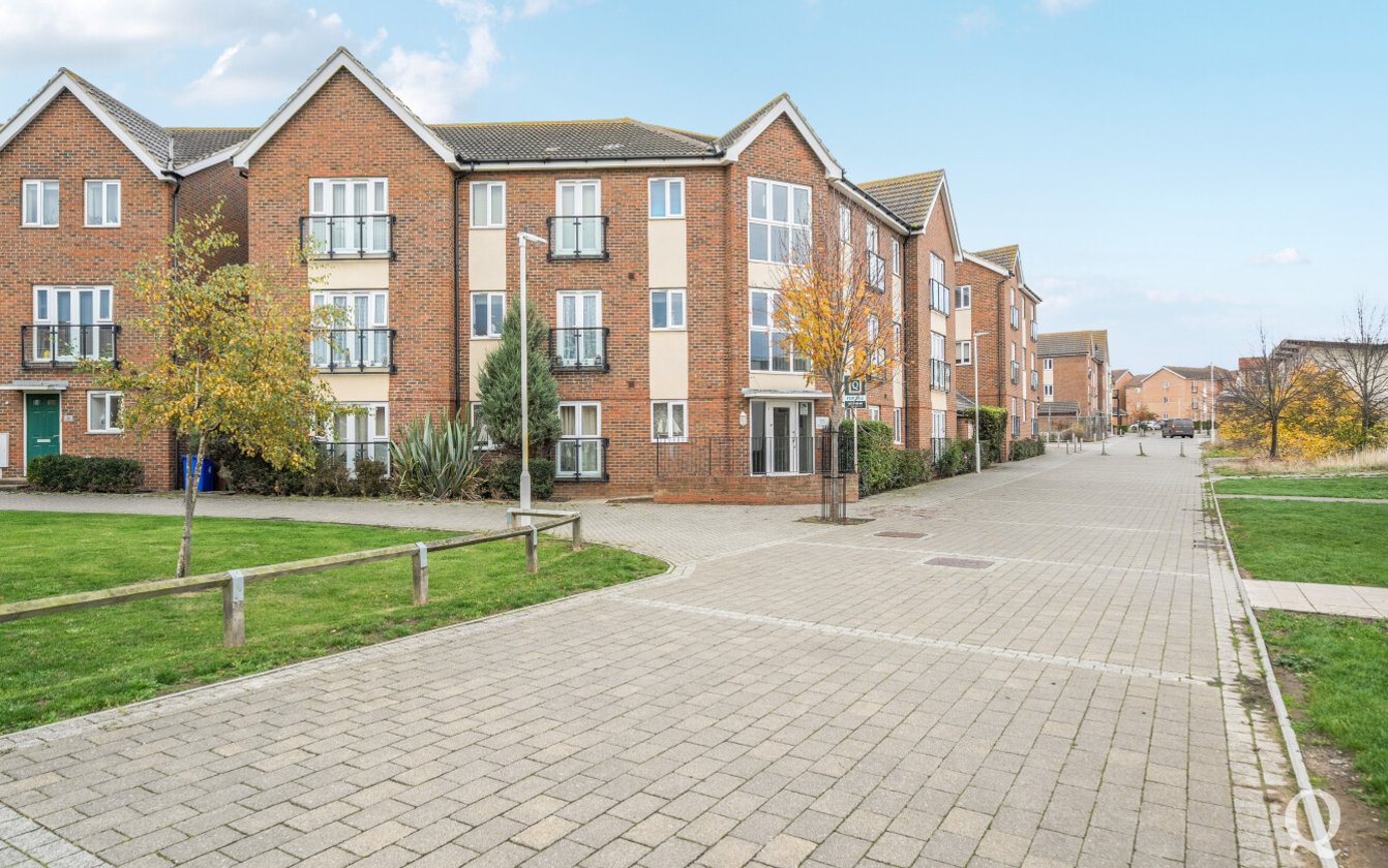 Dahlia Walk, Minster on Sea, Sheerness, Kent, ME12, 8884, image-1 - Quealy & Co