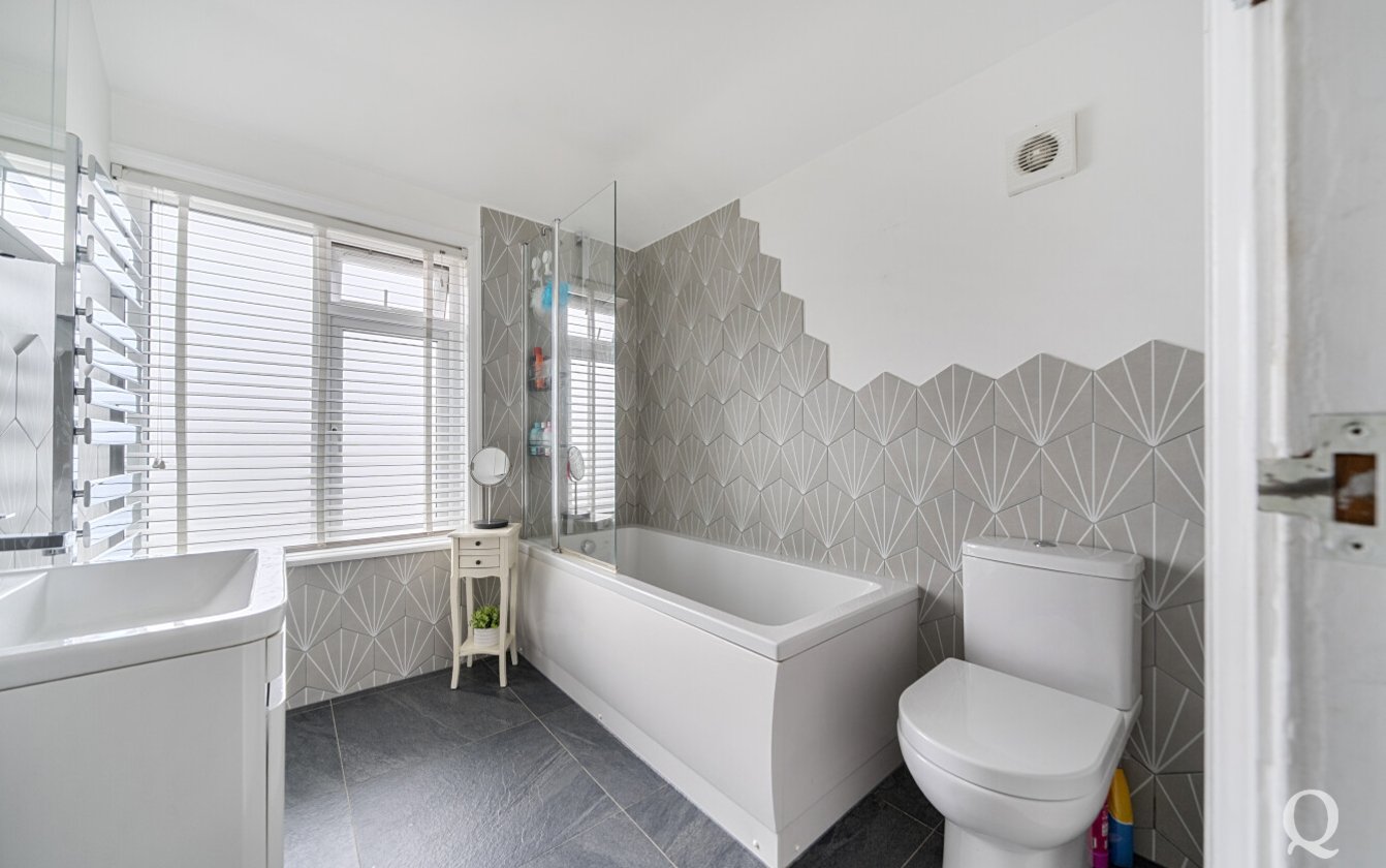 Vincent Road, Sittingbourne, Kent, ME10, 8974, image-8 - Quealy & Co