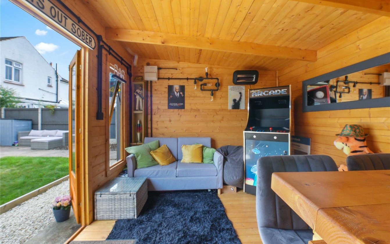 Vincent Road, Sittingbourne, Kent, ME10, 8974, image-19 - Quealy & Co