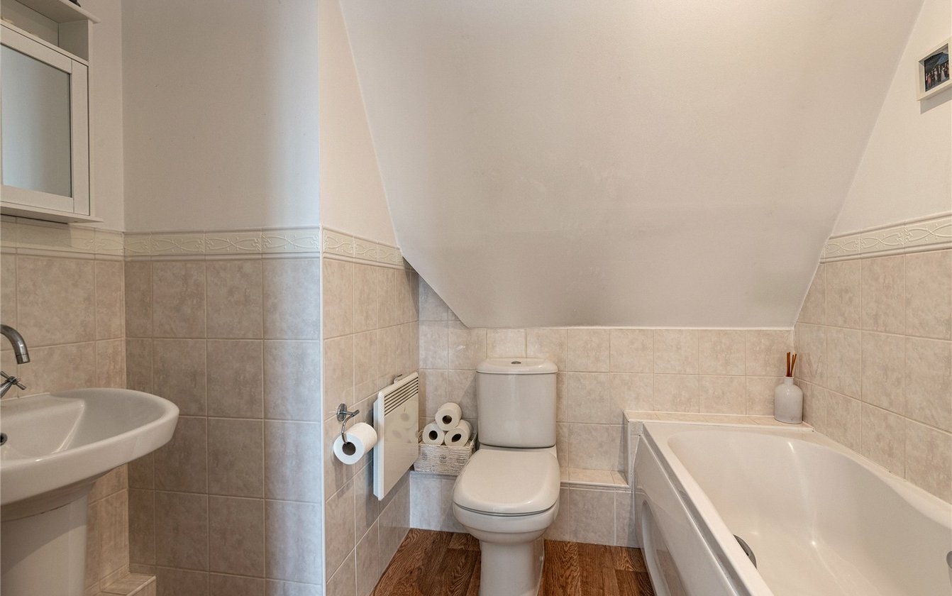 Mallard Crescent, Iwade, Sittingbourne, Kent, ME9, 9001, image-7 - Quealy & Co