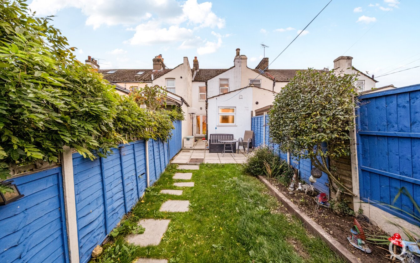 Breach Lane, Lower Halstow, Sittingbourne, Kent, ME9, 9018, image-13 - Quealy & Co