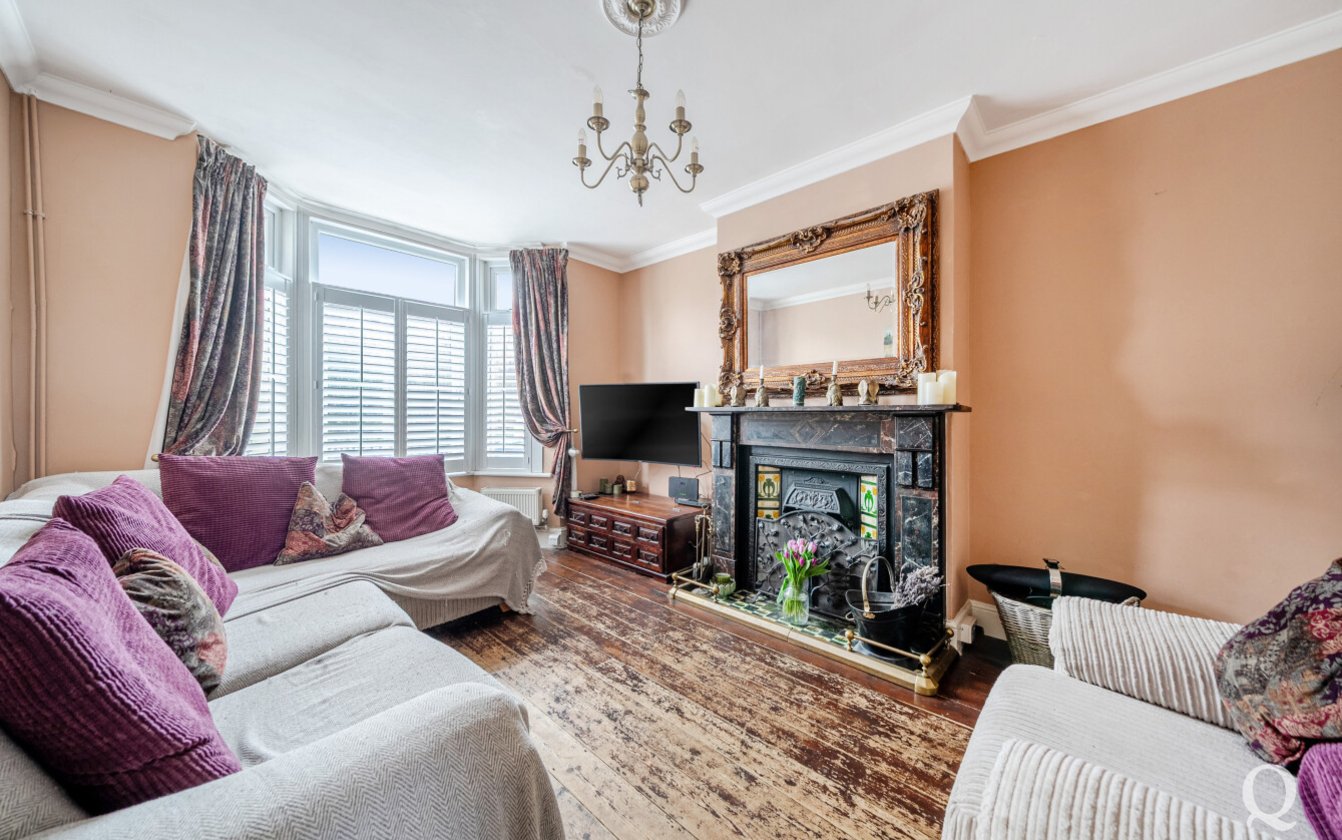 London Road, Teynham, Sittingbourne, Kent, ME9, 9030, image-2 - Quealy & Co