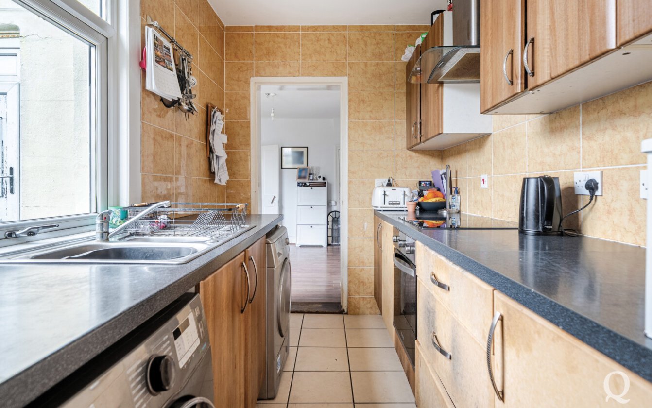 London Road, Teynham, Sittingbourne, Kent, ME9, 9030, image-4 - Quealy & Co