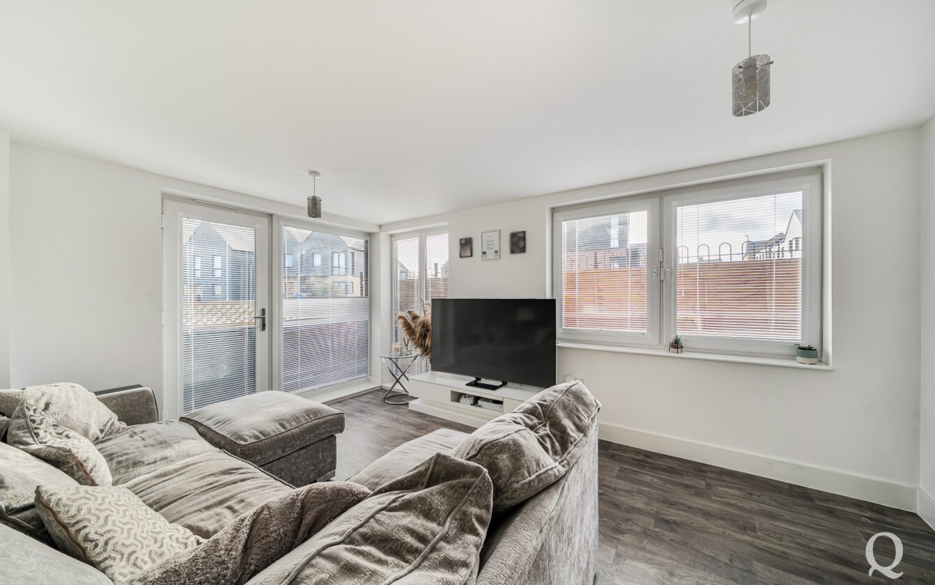 Cooks Lane, Sittingbourne, Kent, ME10, 9043, image-2 - Quealy & Co