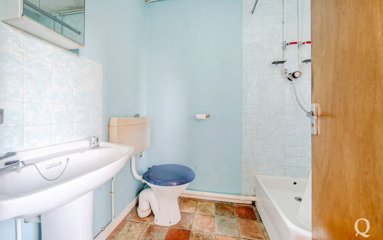 Borden Lane, Sittingbourne, Kent, ME10, 9064, image-12 - Quealy & Co