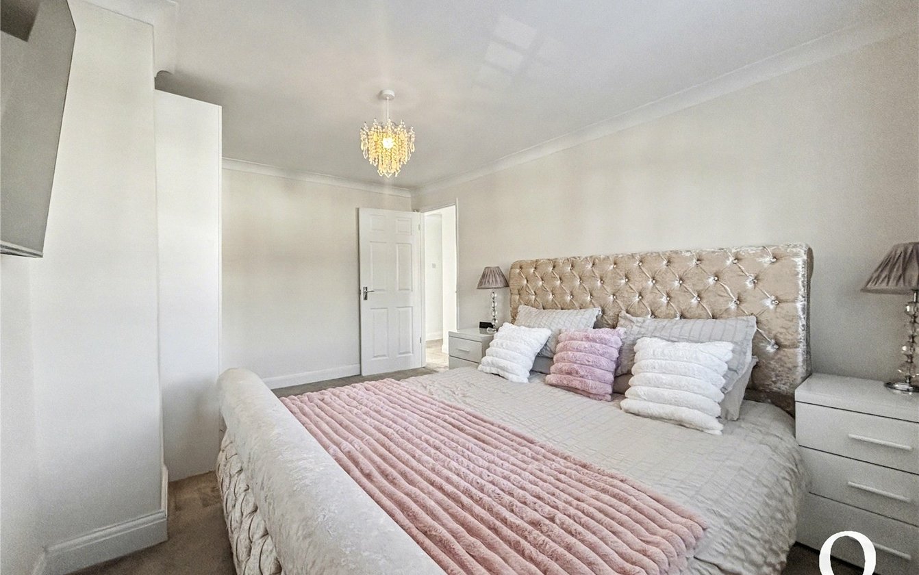 Silverdale Grove, Sittingbourne, Kent, ME10, 9068, image-10 - Quealy & Co