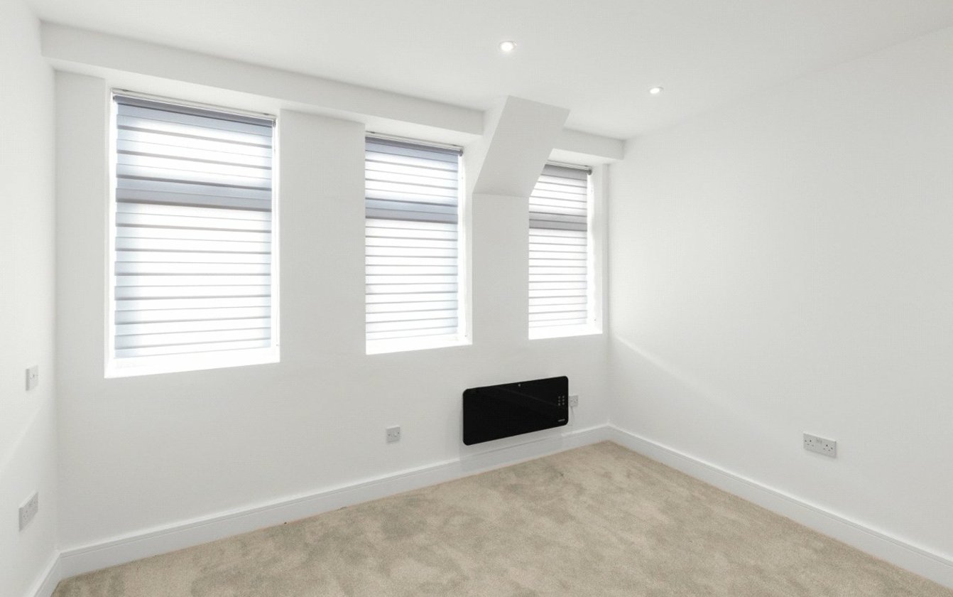 London Road, Sittingbourne, Kent, ME10, 9174, image-3 - Quealy & Co