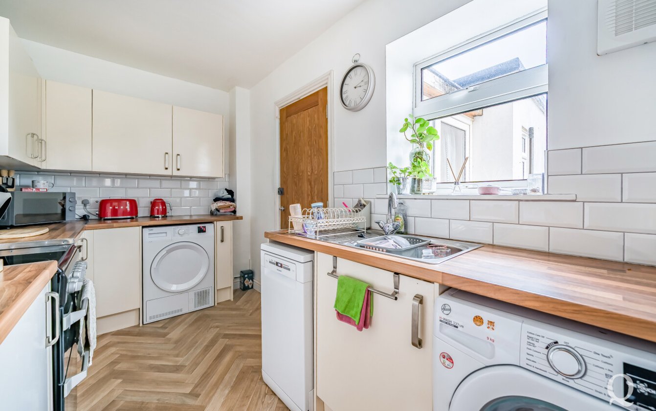 Horn Hill, Milstead, Sittingbourne, Kent, ME9, 9186, image-2 - Quealy & Co