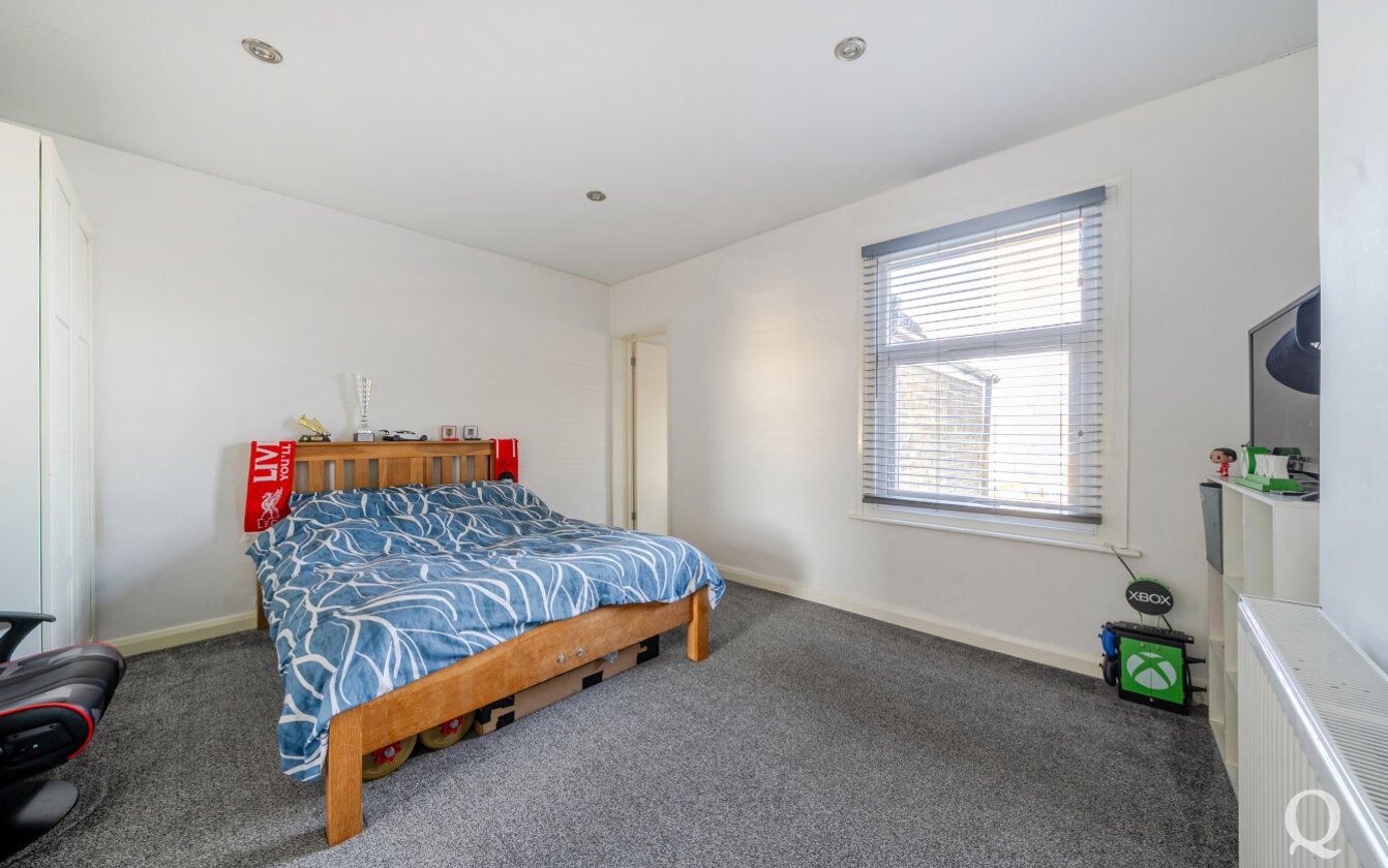 Tonge Road, Sittingbourne, Kent, ME10, 9187, image-7 - Quealy & Co