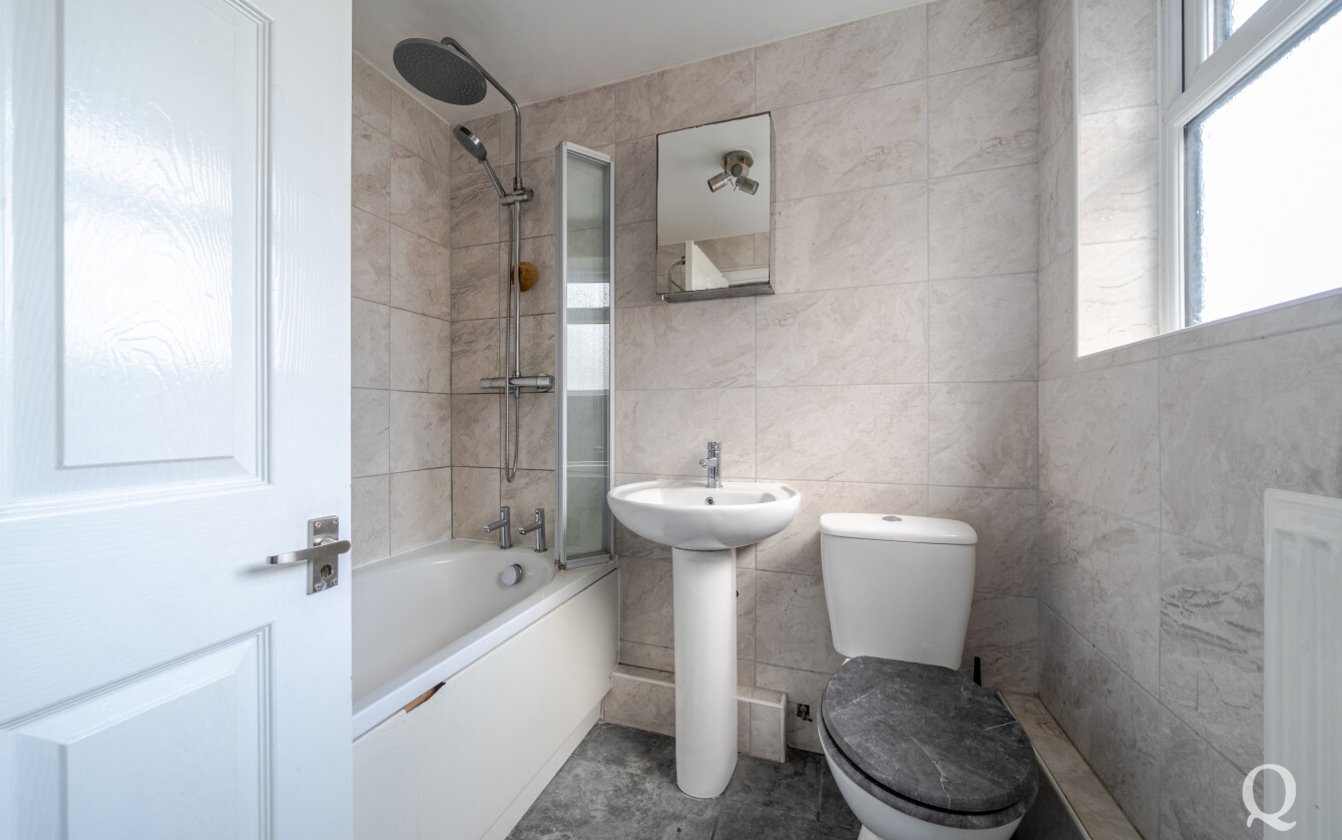 Tonge Road, Sittingbourne, Kent, ME10, 9187, image-6 - Quealy & Co