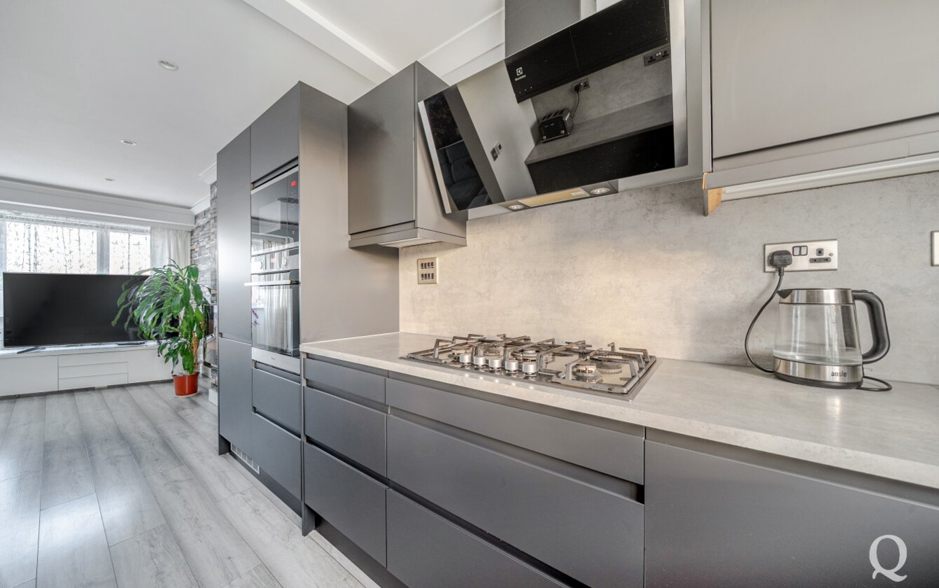 Almond Tree Close, Sheerness, Kent, ME12, 9254, image-12 - Quealy & Co