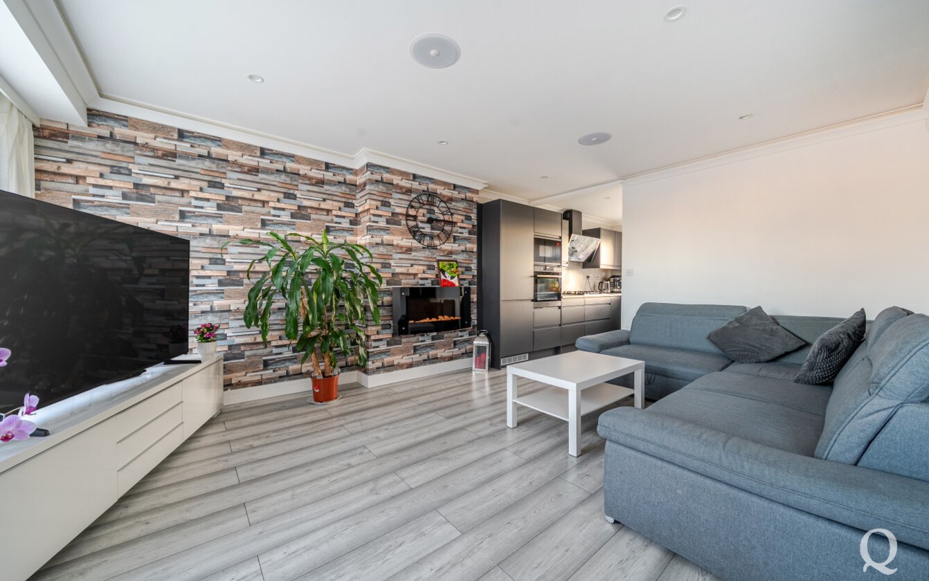 Almond Tree Close, Sheerness, Kent, ME12, 9254, image-8 - Quealy & Co