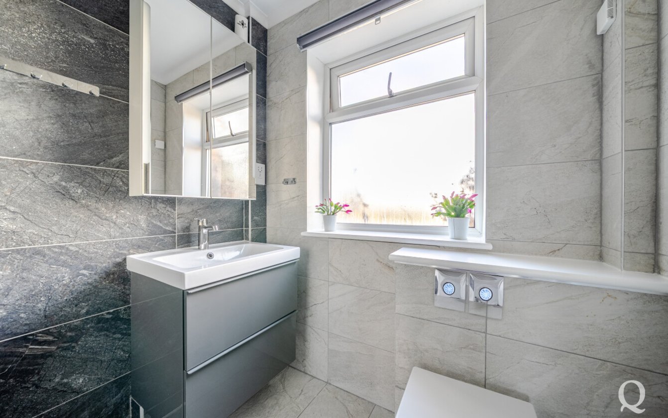 Almond Tree Close, Sheerness, Kent, ME12, 9254, image-19 - Quealy & Co