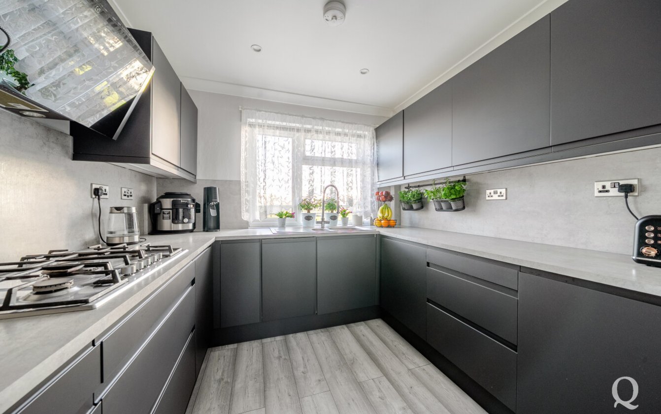 Almond Tree Close, Sheerness, Kent, ME12, 9254, image-10 - Quealy & Co