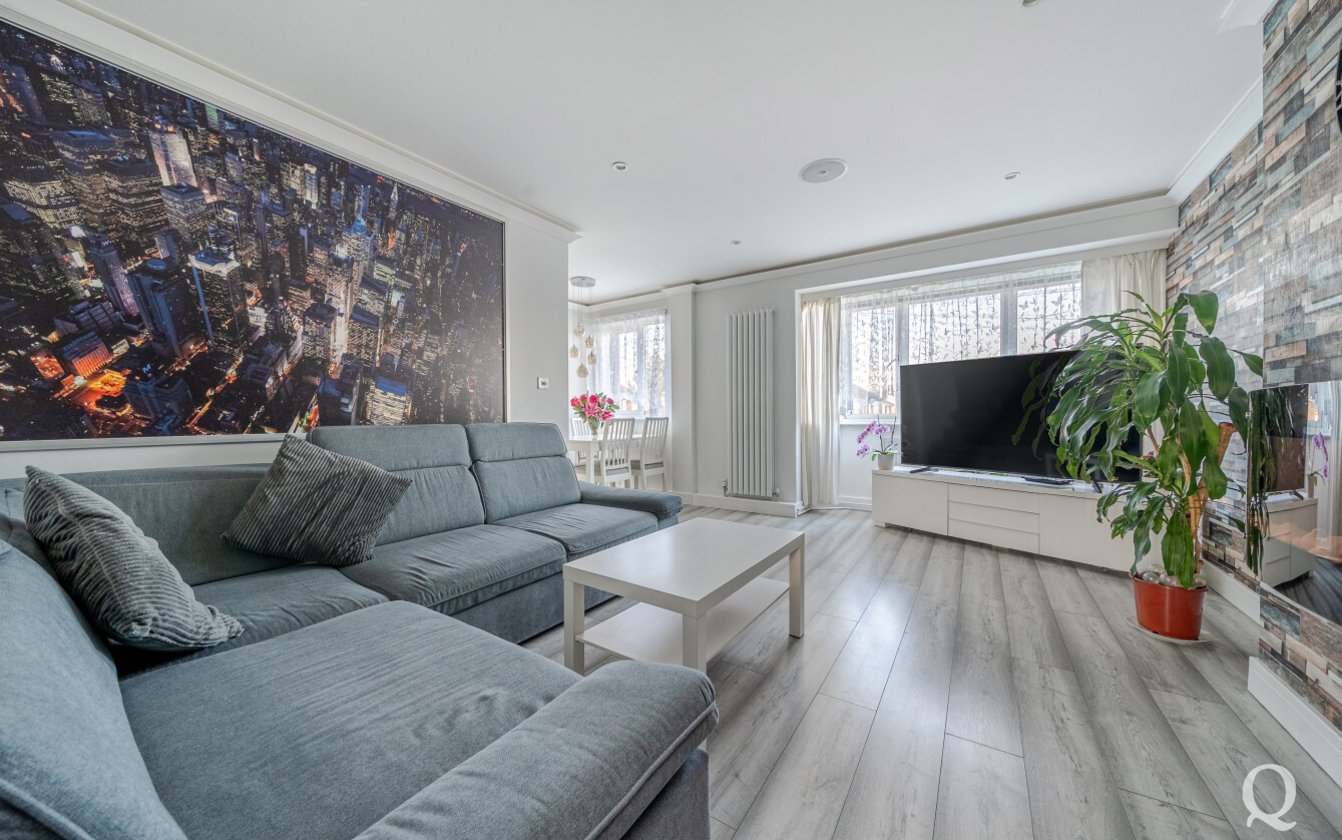 Almond Tree Close, Sheerness, Kent, ME12, 9254, image-3 - Quealy & Co