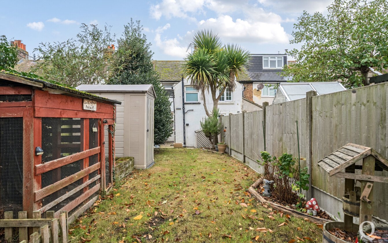 Frognal Lane, Sittingbourne, Kent, ME9, 9303, image-16 - Quealy & Co