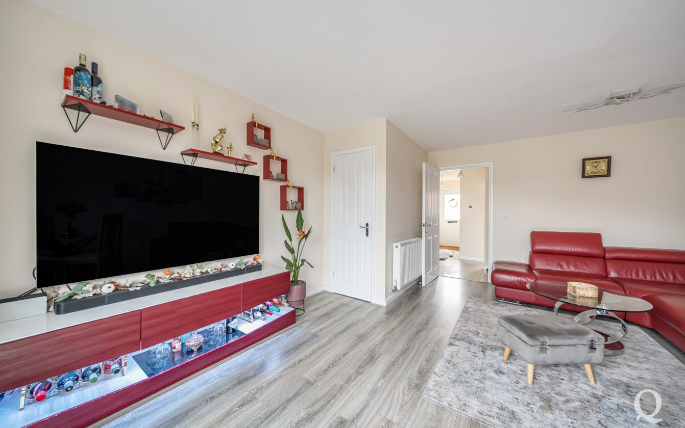 High Street, Milton Regis, Sittingbourne, Kent, ME10, 9309, image-14 - Quealy & Co