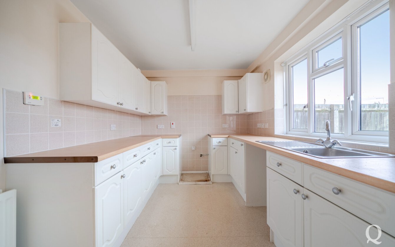 Newgardens Road, Teynham, Sittingbourne, Kent, ME9, 9341, image-2 - Quealy & Co