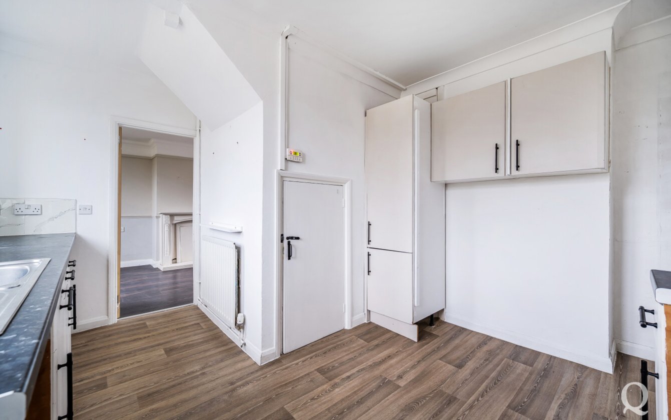 Oak Road, Sittingbourne, Kent, ME10, 9343, image-12 - Quealy & Co