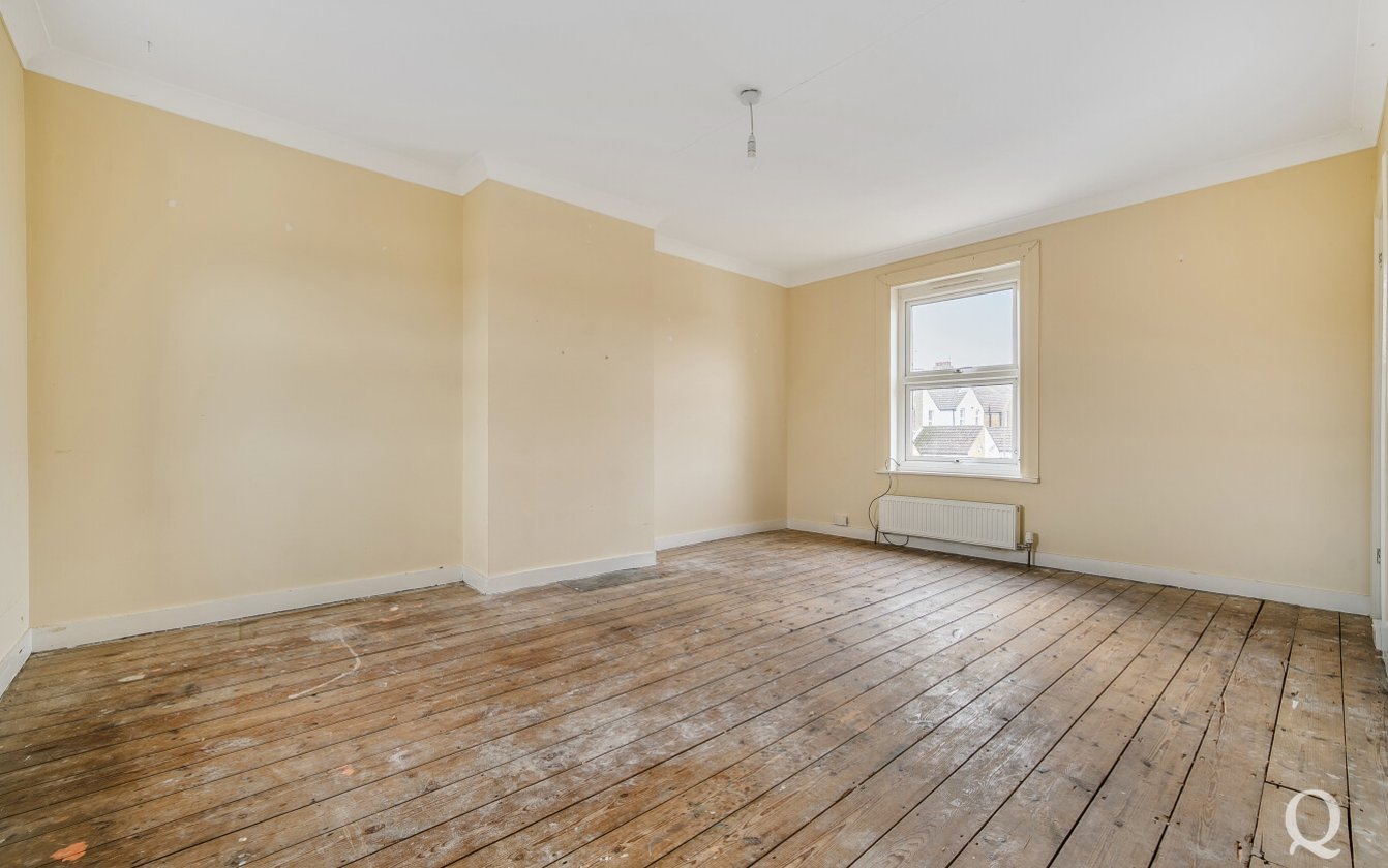 Oak Road, Sittingbourne, Kent, ME10, 9343, image-6 - Quealy & Co