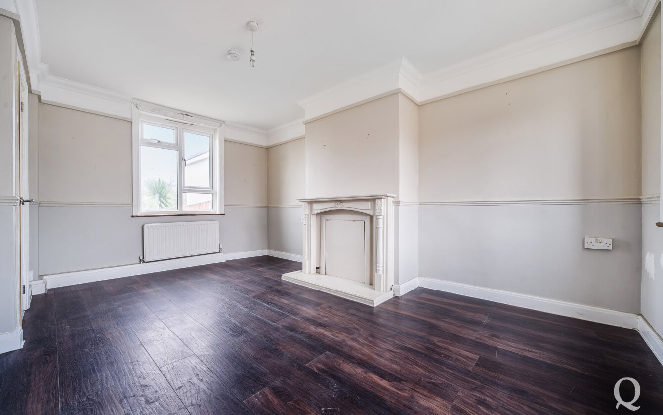 Oak Road, Sittingbourne, Kent, ME10, 9343, image-3 - Quealy & Co