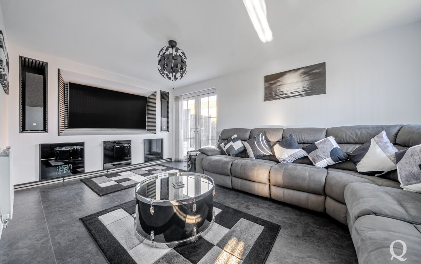 Watling Drive, Newington, Sittingbourne, Kent, ME9, 9374, image-2 - Quealy & Co