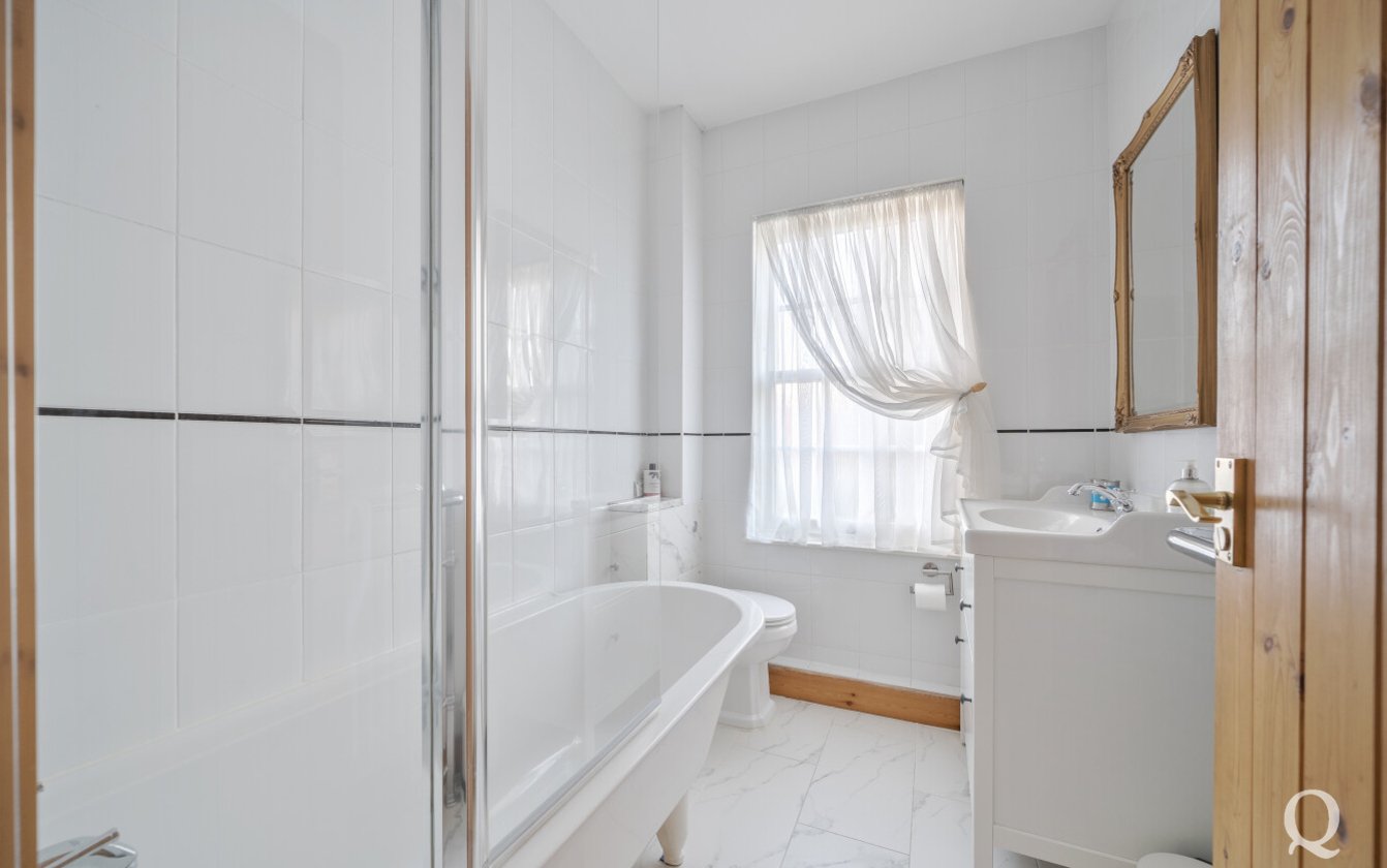 Rodmersham Green, Rodmersham, Sittingbourne, Kent, ME9, 9378, image-8 - Quealy & Co