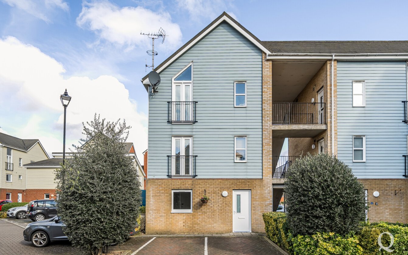 Onyx Drive, Sittingbourne, Kent, ME10, 9382, image-1 - Quealy & Co
