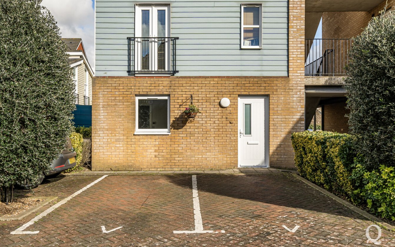 Onyx Drive, Sittingbourne, Kent, ME10, 9382, image-13 - Quealy & Co