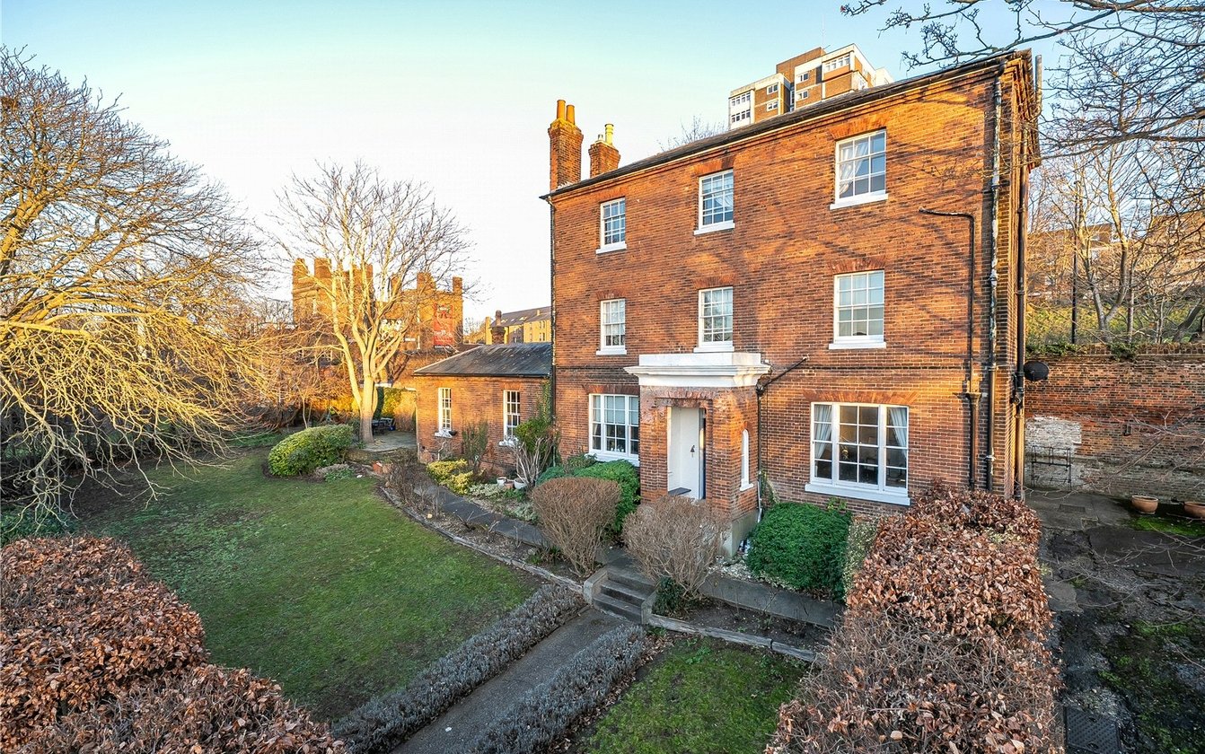 Church Lane, The Historic Dockyard, Chatham, Kent, ME4, 9394, image-1 - Quealy & Co