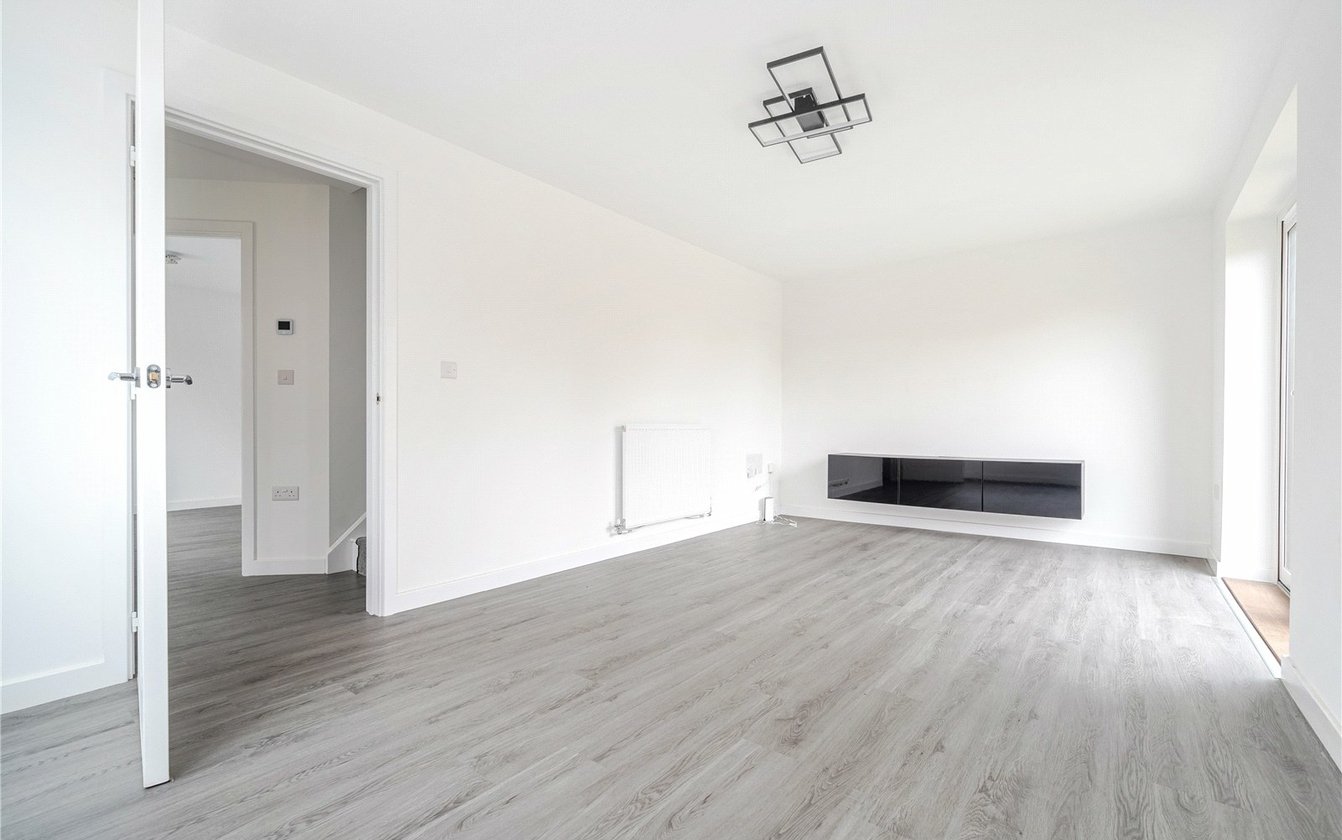 Henge Road, Iwade, Sittingbourne, Kent, ME9, 9401, image-3 - Quealy & Co