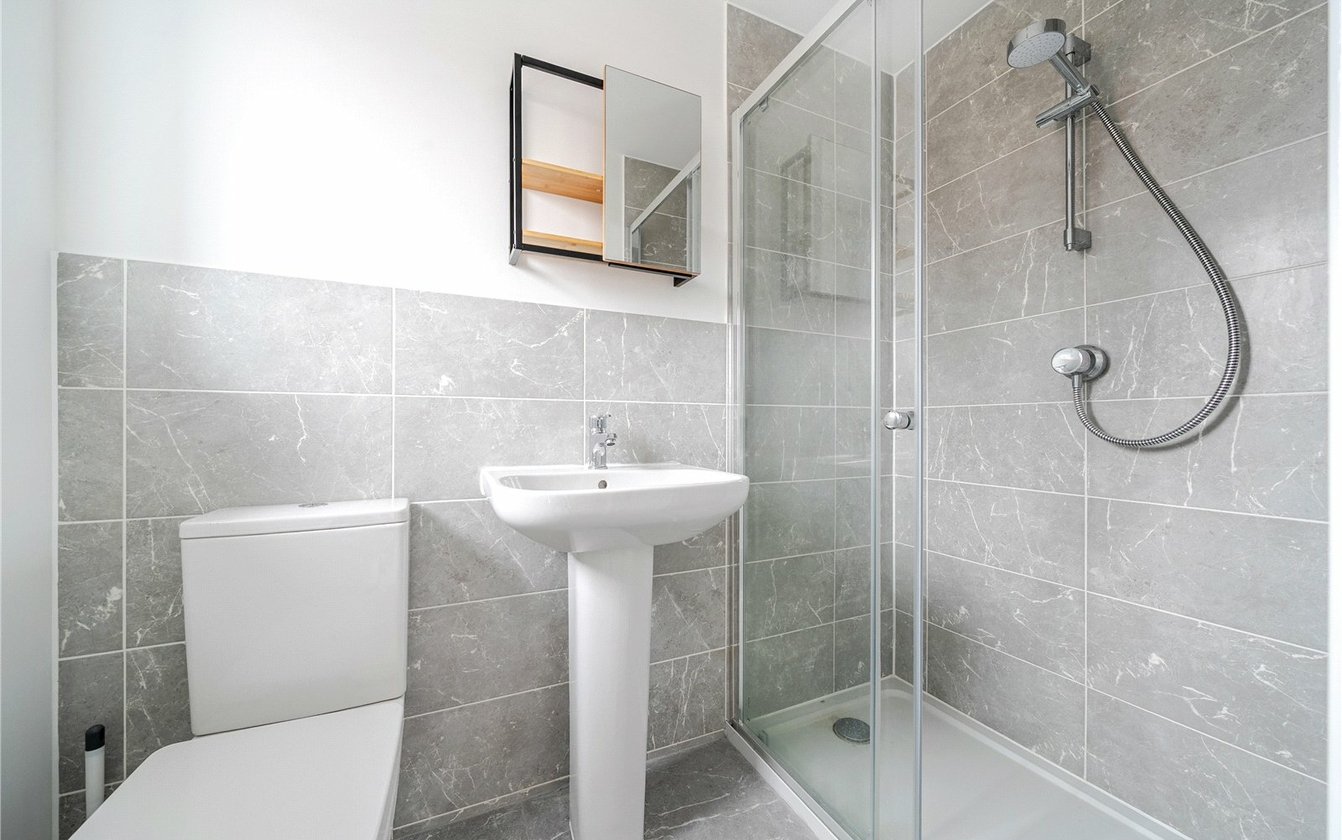 Henge Road, Iwade, Sittingbourne, Kent, ME9, 9401, image-19 - Quealy & Co